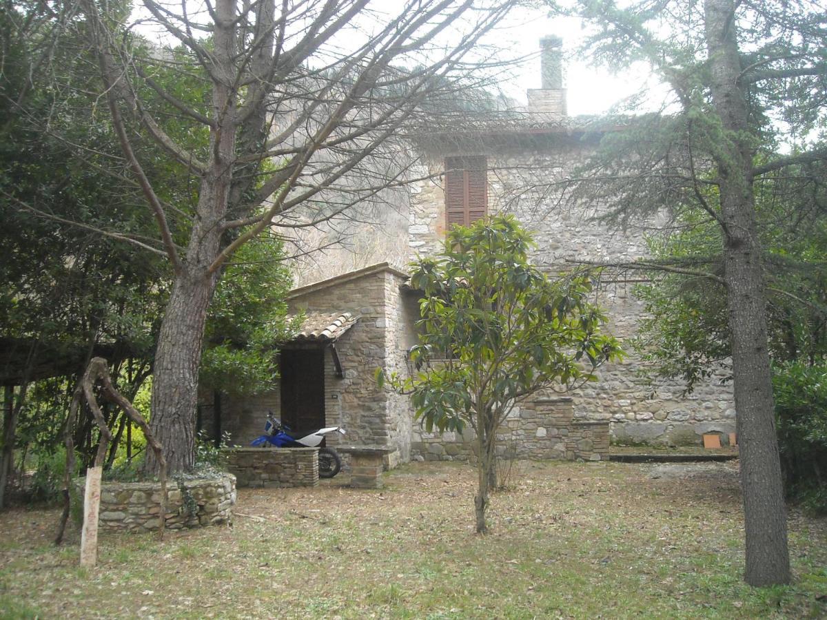 Camere Le Cascatelle Assisi Bagian luar foto