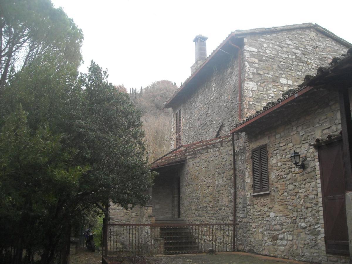 Camere Le Cascatelle Assisi Bagian luar foto